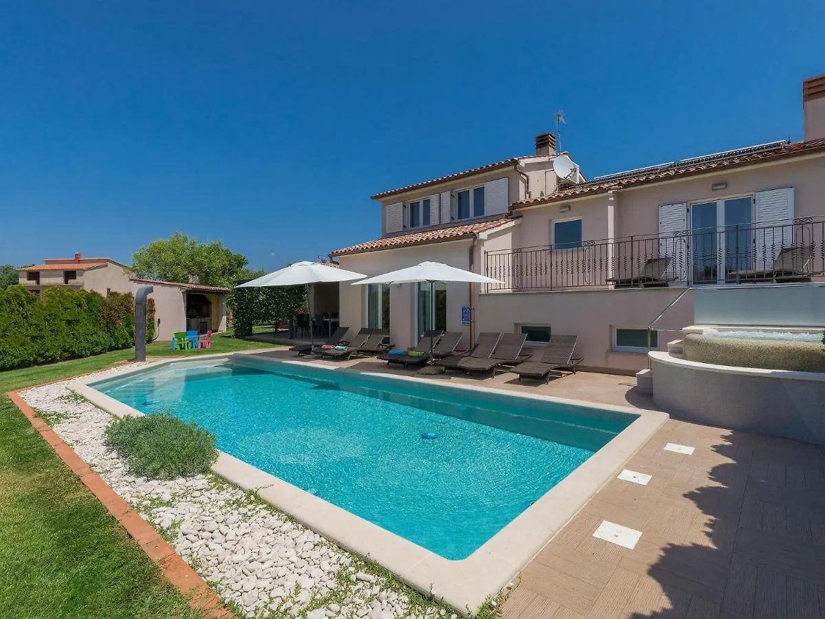 Holiday Home Villa Vela - Pul451 By Interhome Šišan