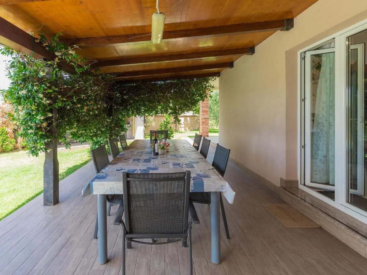 Holiday Home Villa Vela - Pul451 By Interhome Šišan