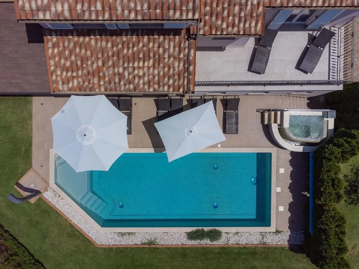 Holiday Home Villa Vela - Pul451 By Interhome Šišan