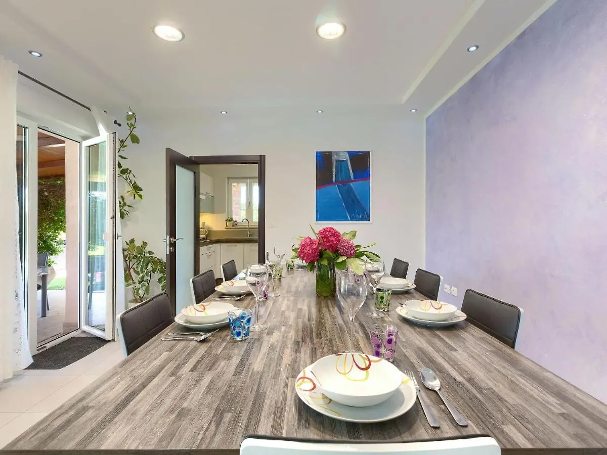 Holiday Home Villa Vela - Pul451 By Interhome Šišan